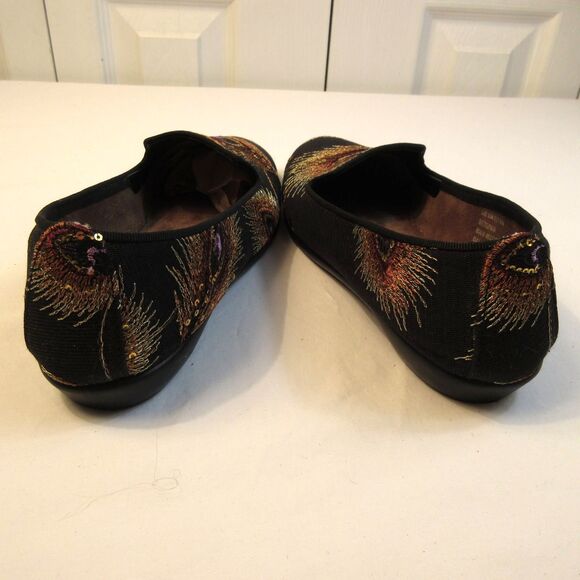 Women's Aerosoles Betunia Black Metal Feather Slip-On Shoes US Size 8 - Picture 4 of 7